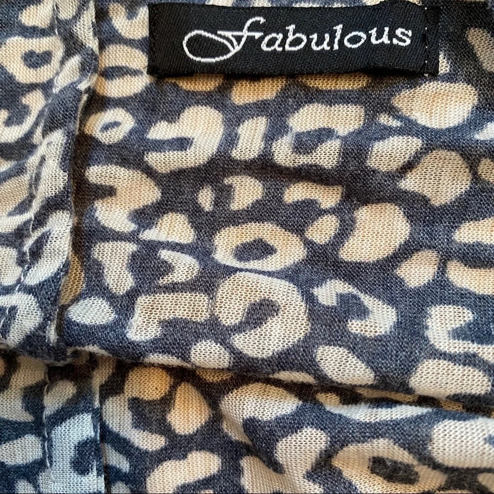 FABULOUS SCARF BLUE WHITE PRINT STRETCH ETERNITY LOOP